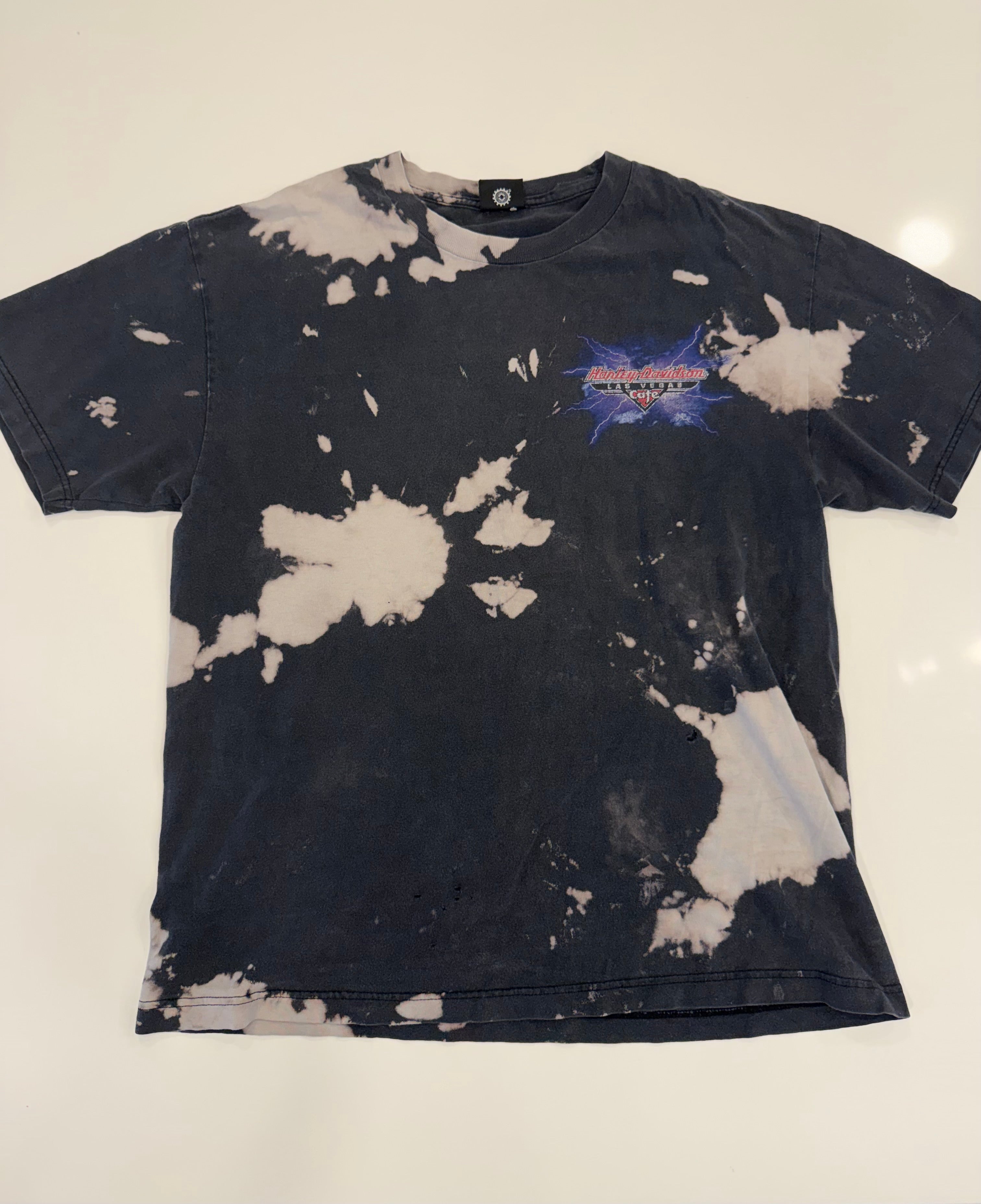 Las Vegas cafe bleached tee