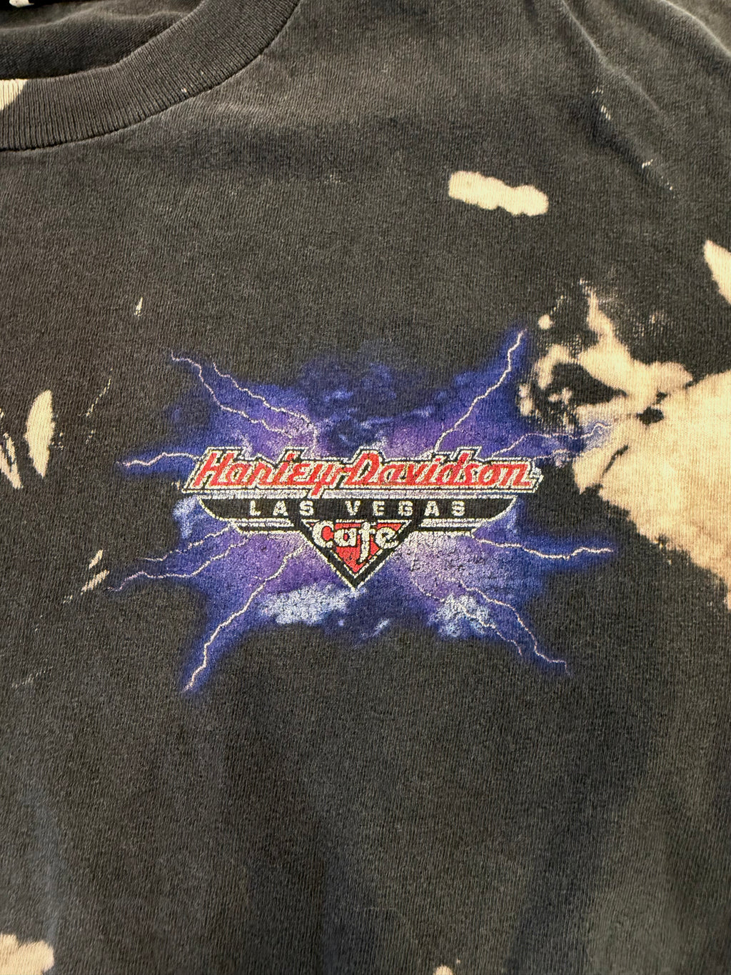 Las Vegas cafe bleached tee