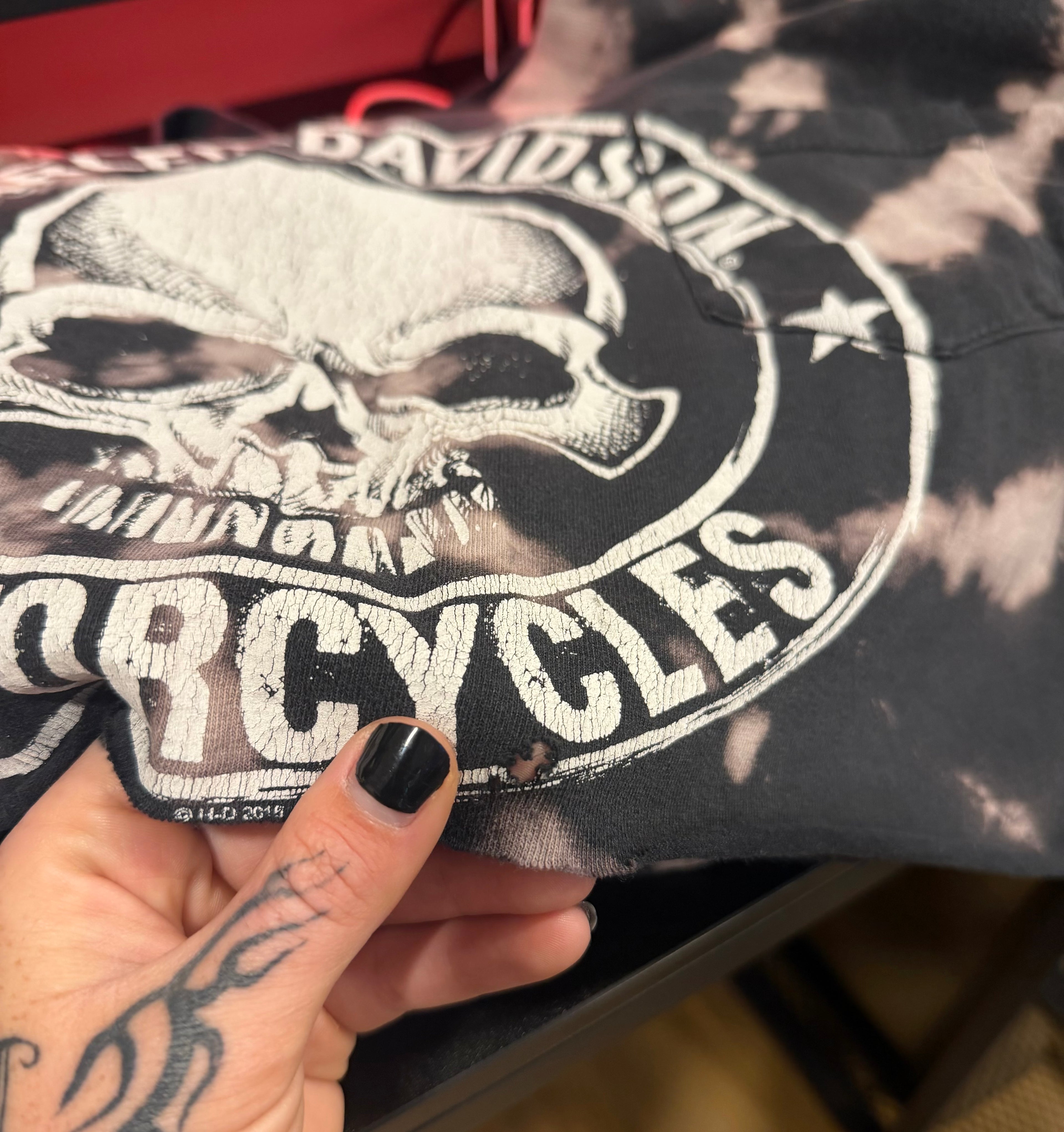 Tie dye skull crop