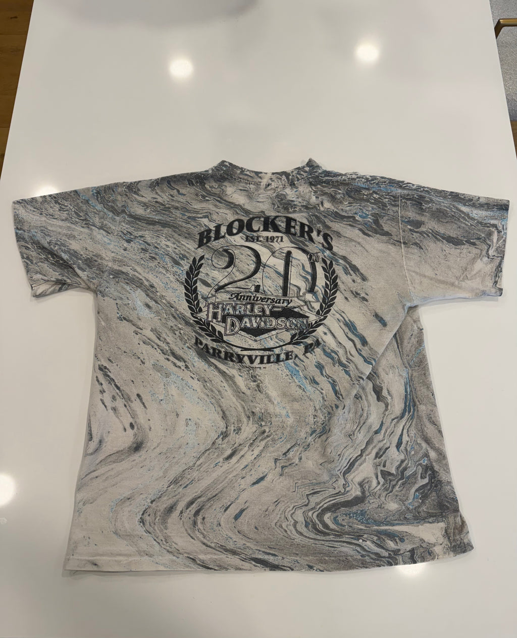 Marble teal, grey, white eagle tee
