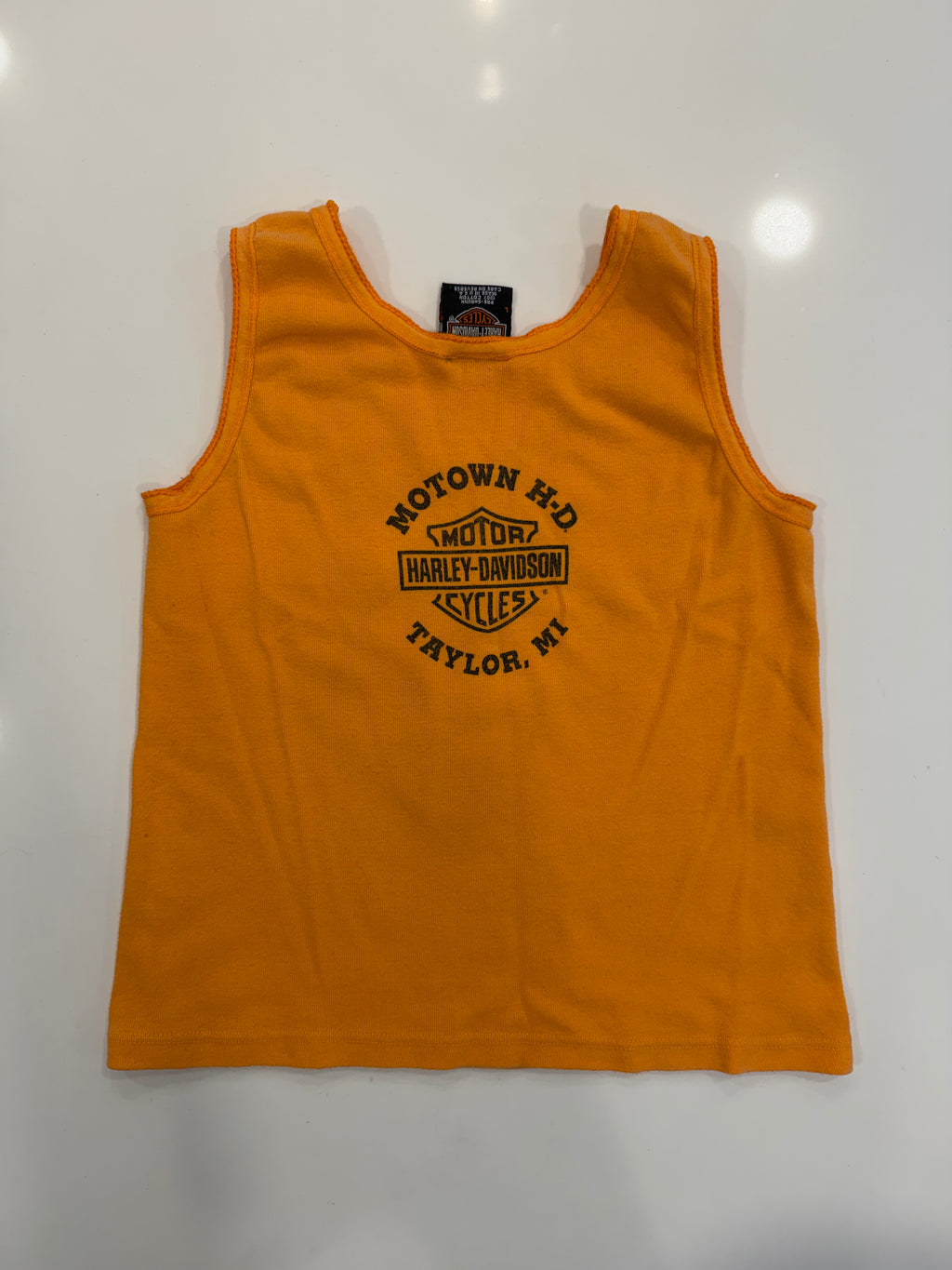 Chicks rule tweety bird tank