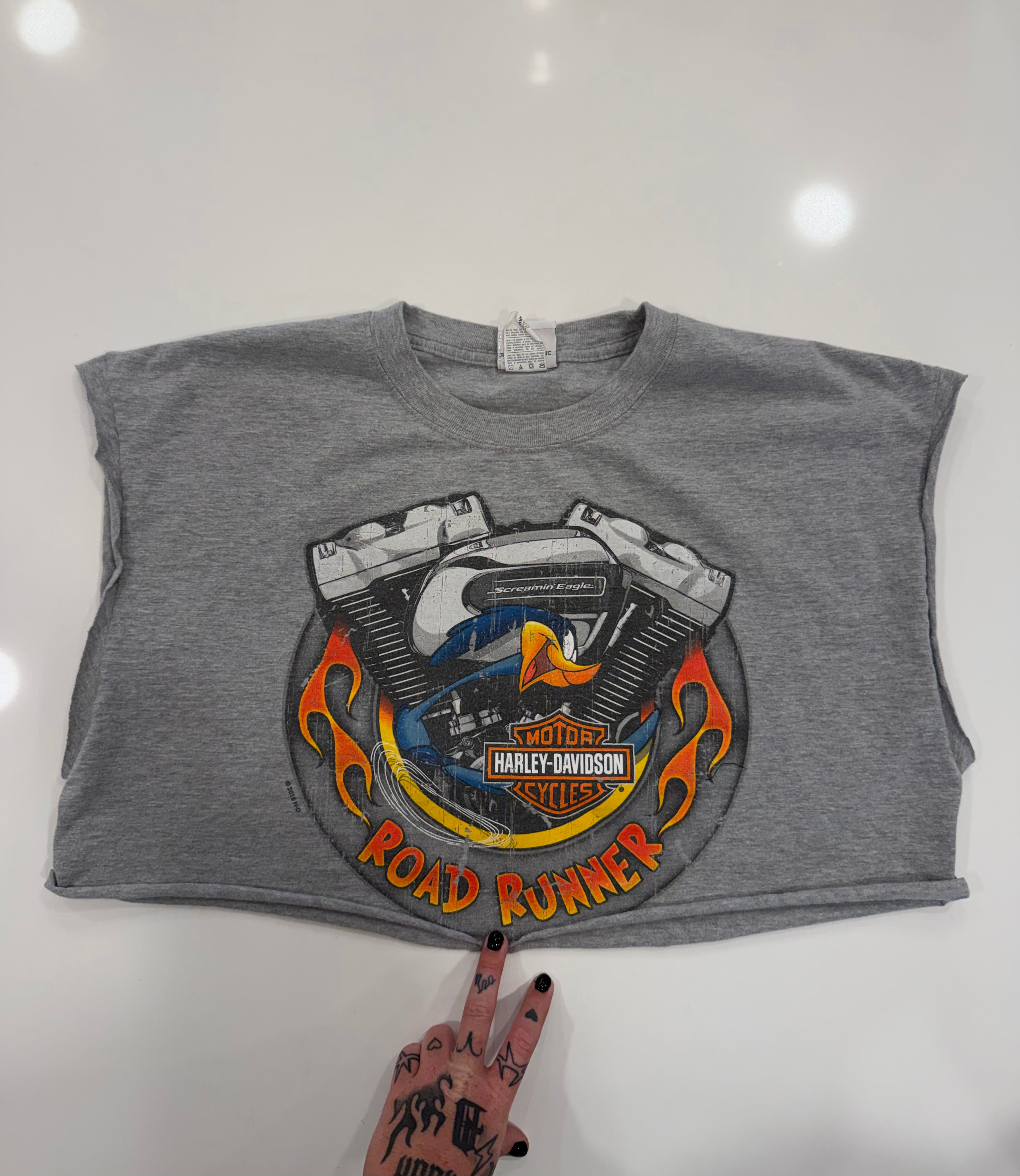 Road runner Looney Tunes cropped tee