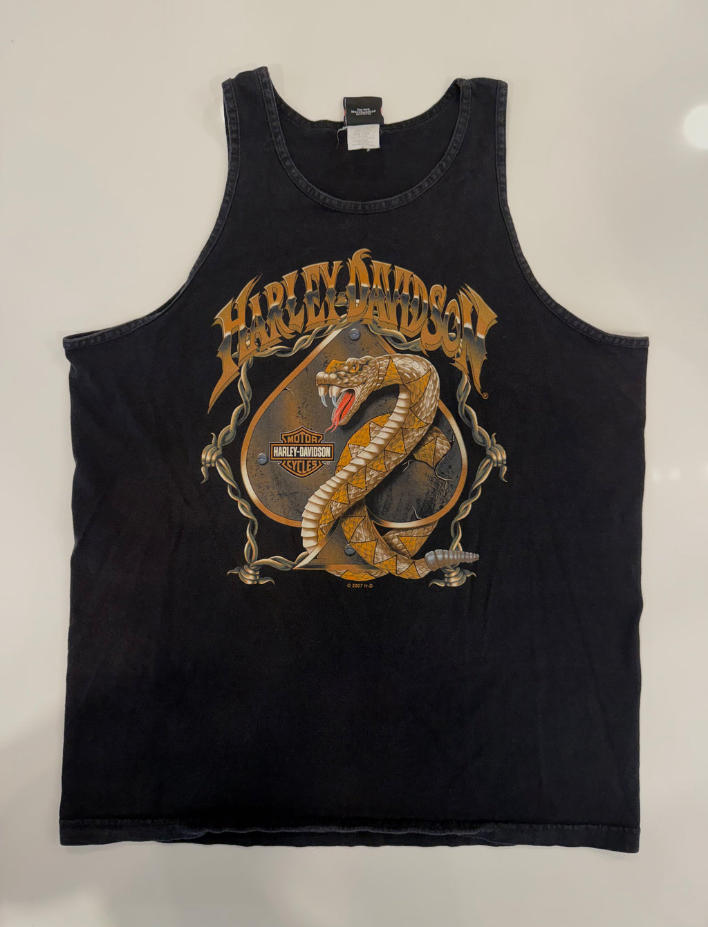 Missouri barb wire snake tank