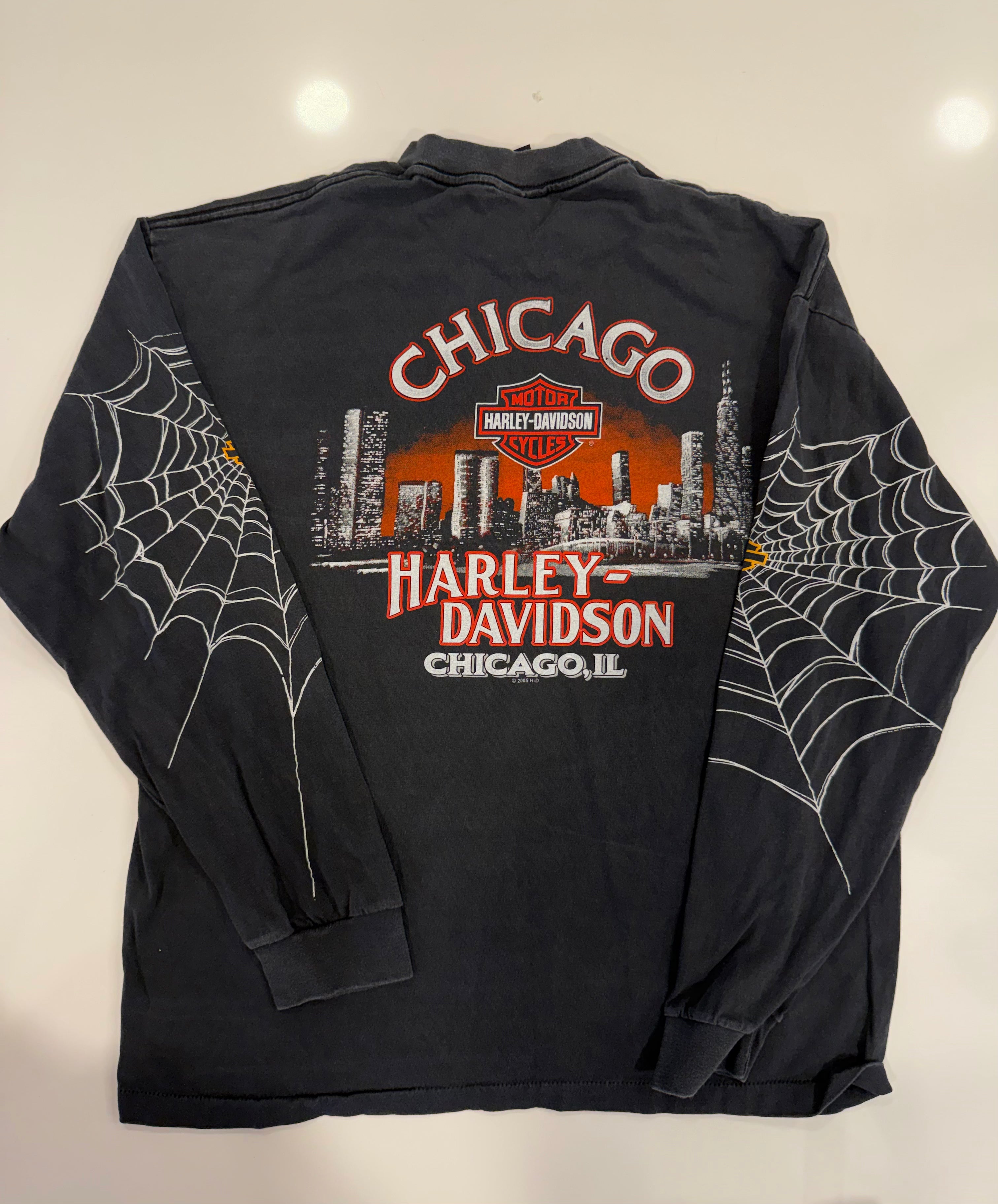 Chicago spider web long sleeve