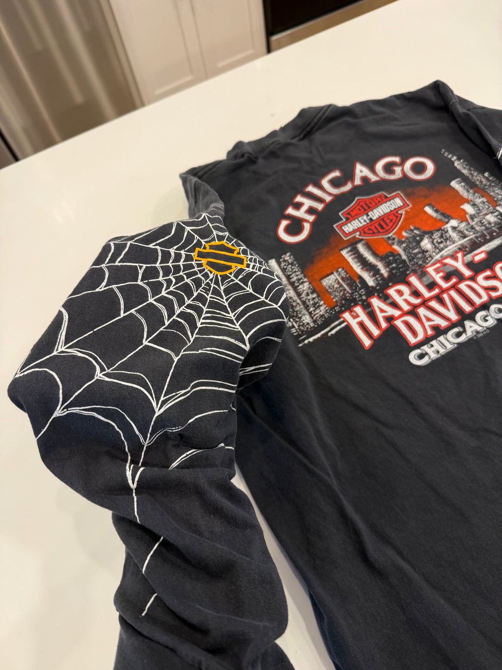 Chicago spider web long sleeve