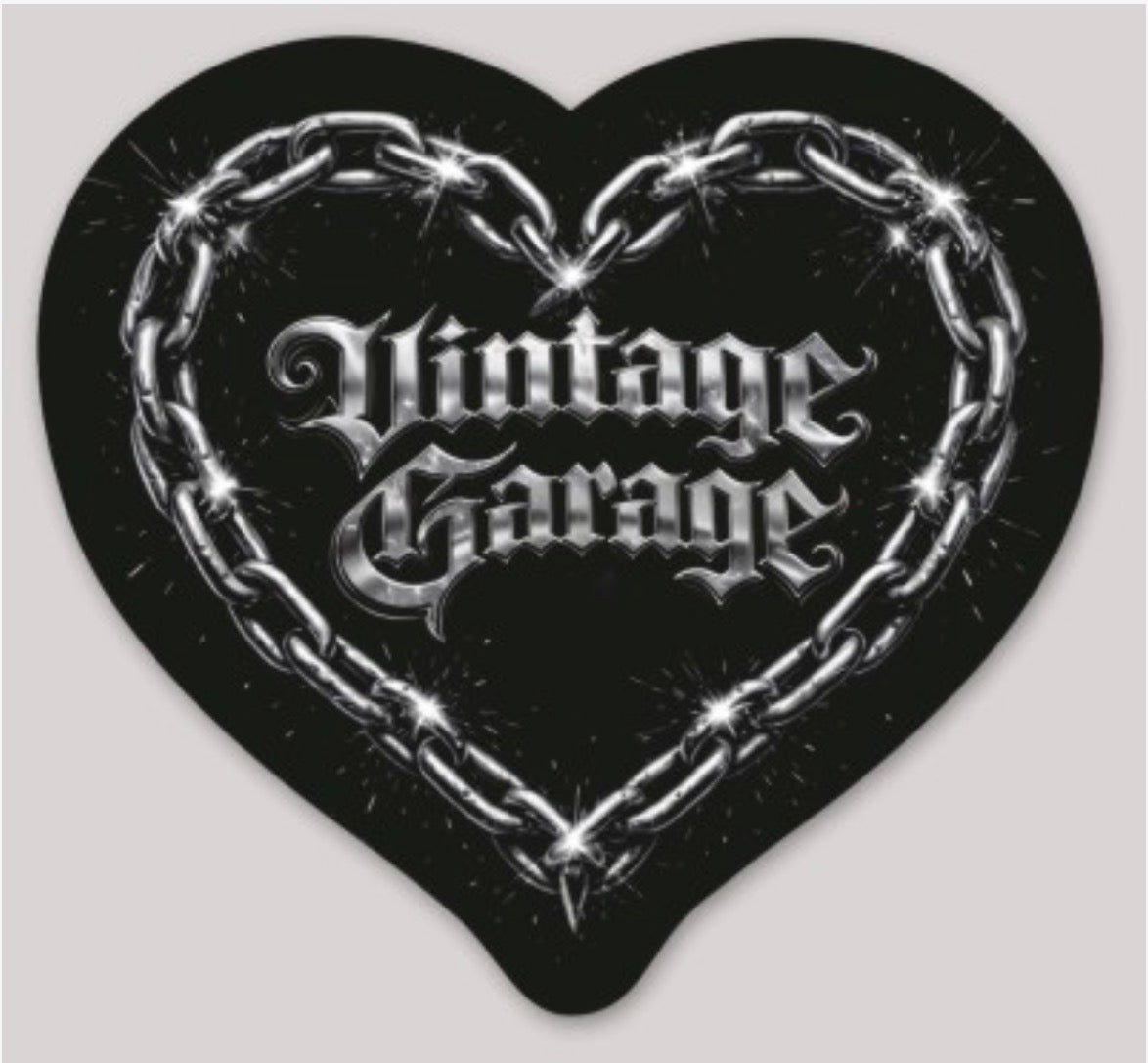 Heart chain sticker