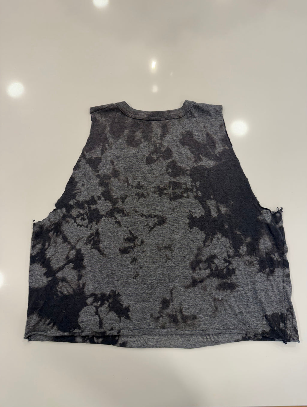 Follow no one cropped tank