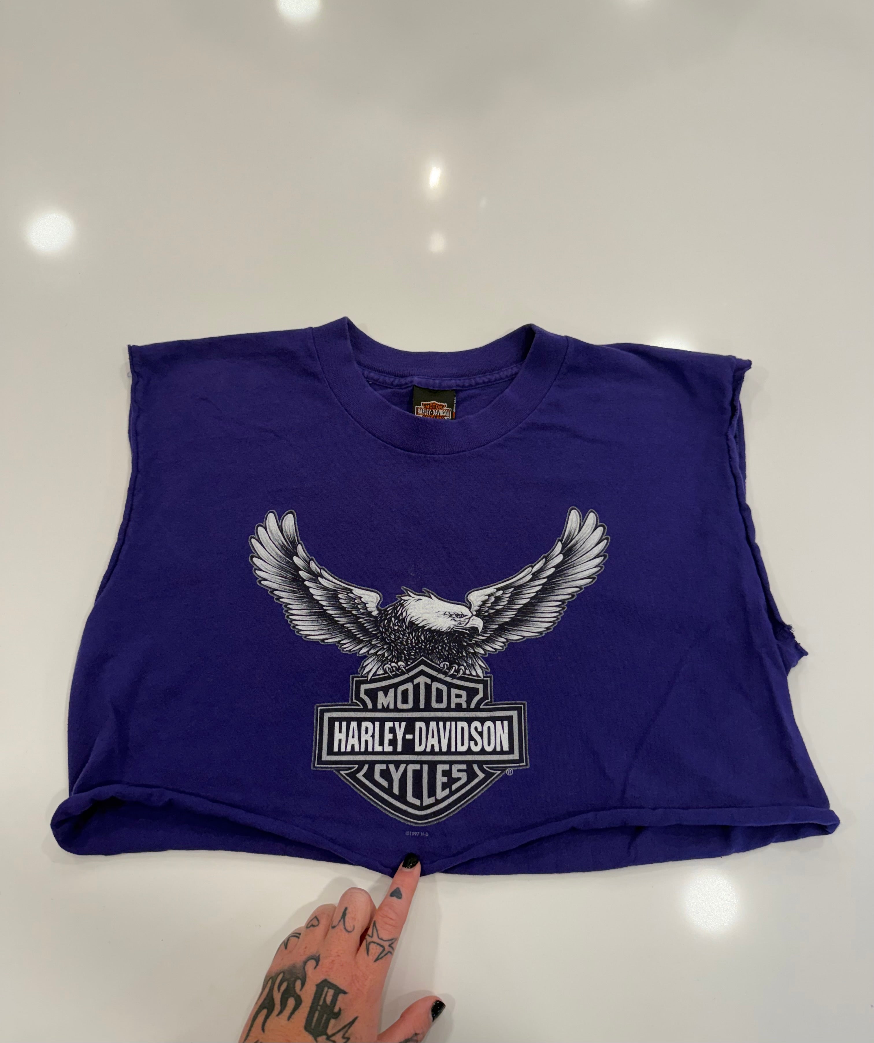 Purple eagle crop