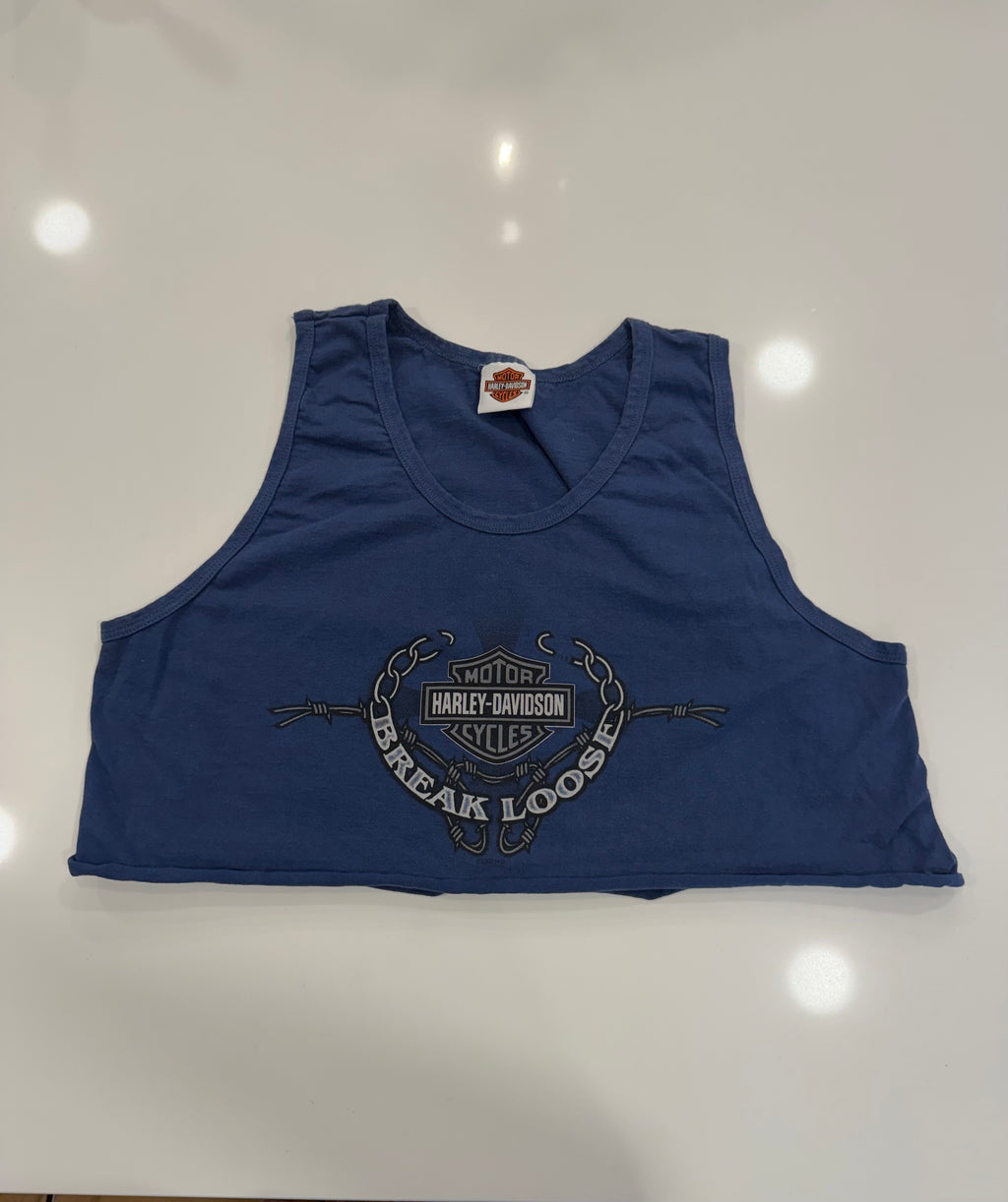 Break loose barb wire cropped tank