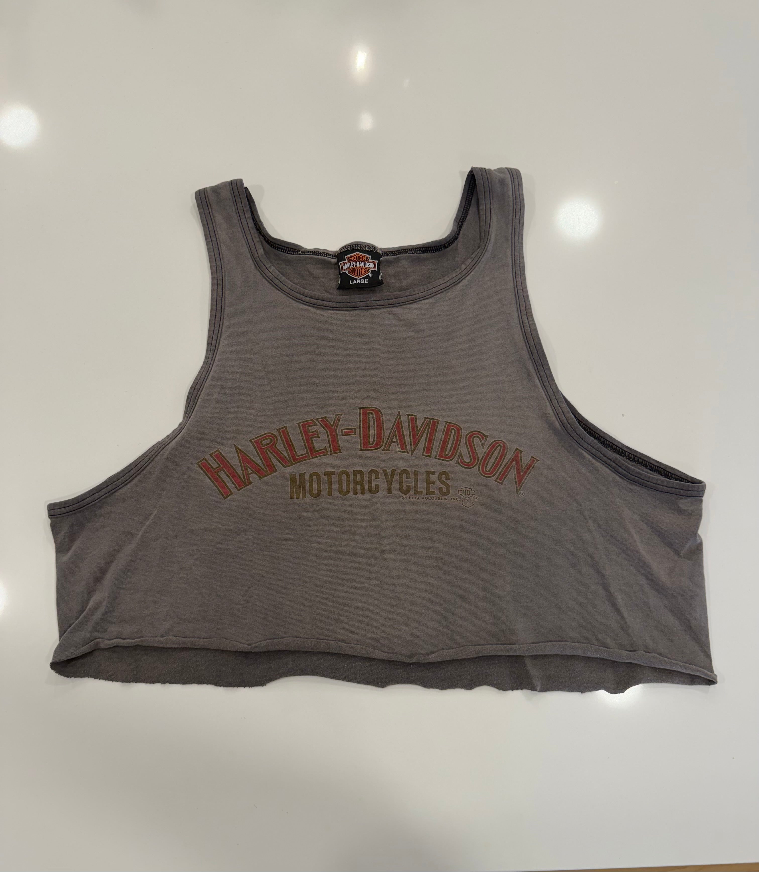 Classic dark grey cropped tank