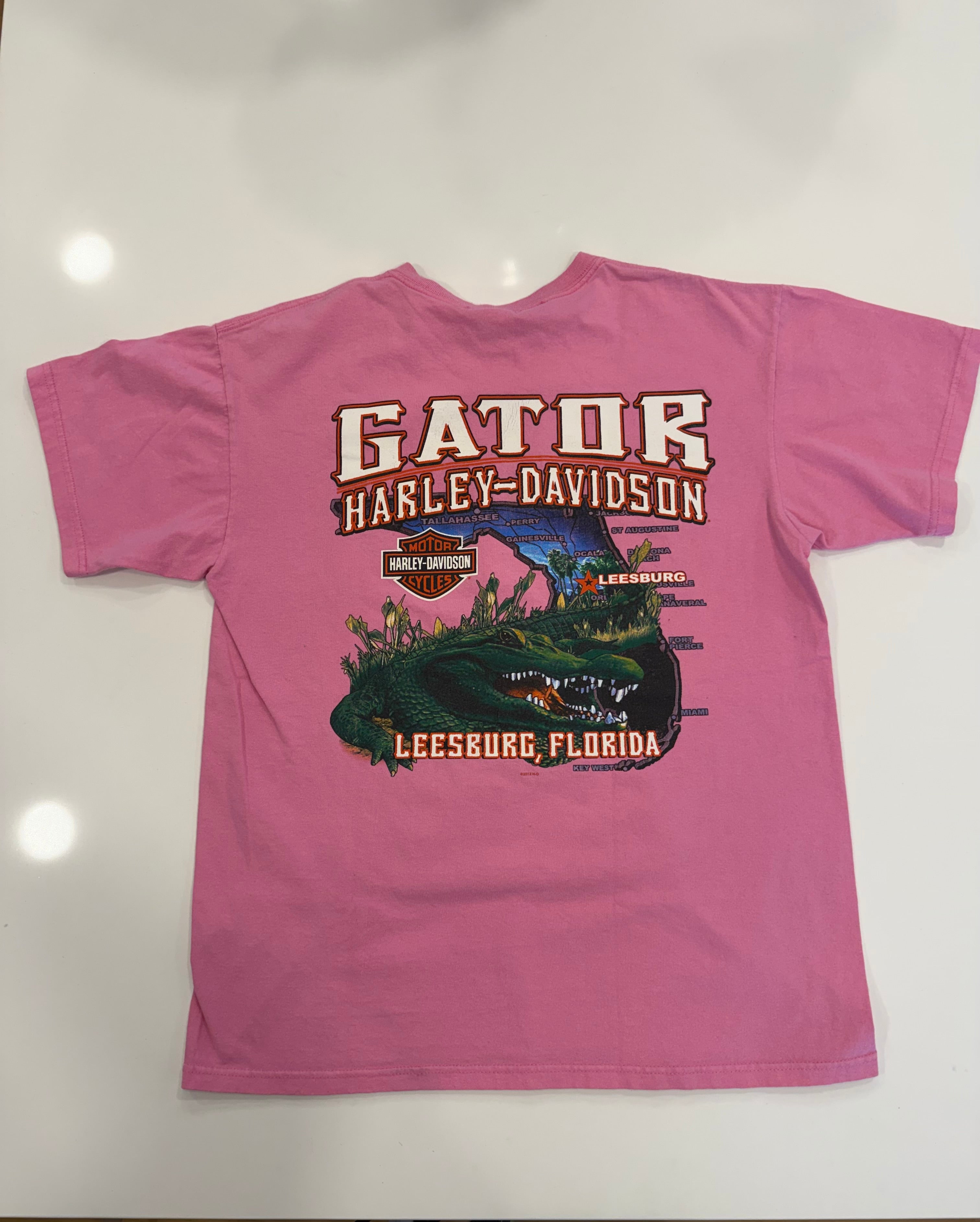 Pink tee