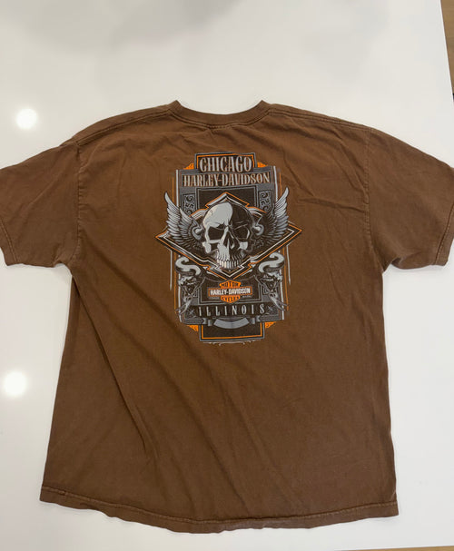 Brown pin-up girl tee