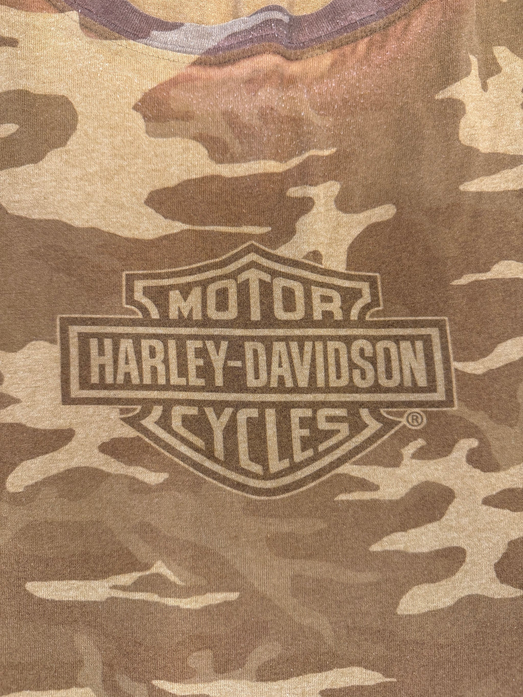 Camo tee