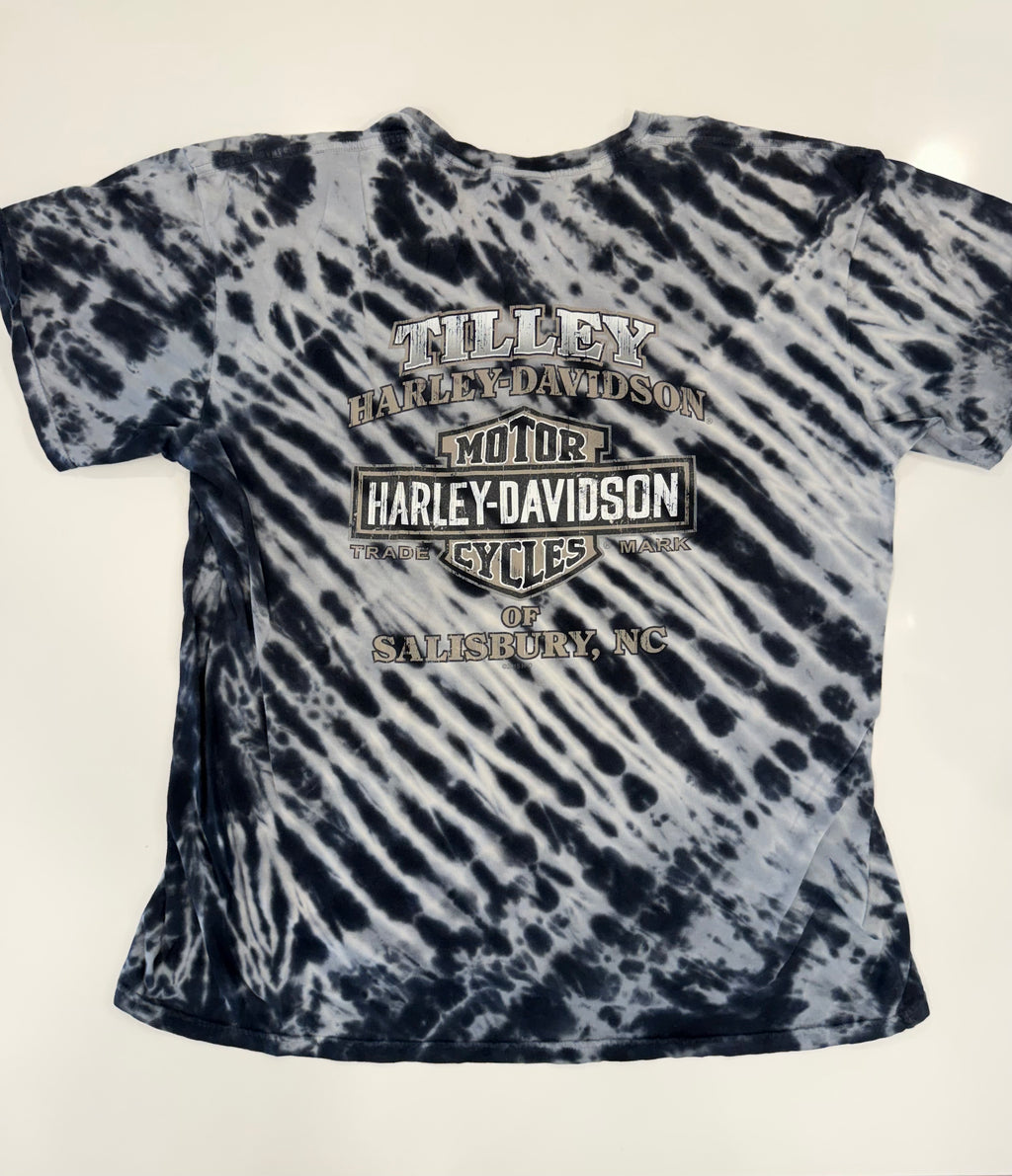 Blue/grey/white tie dye tee