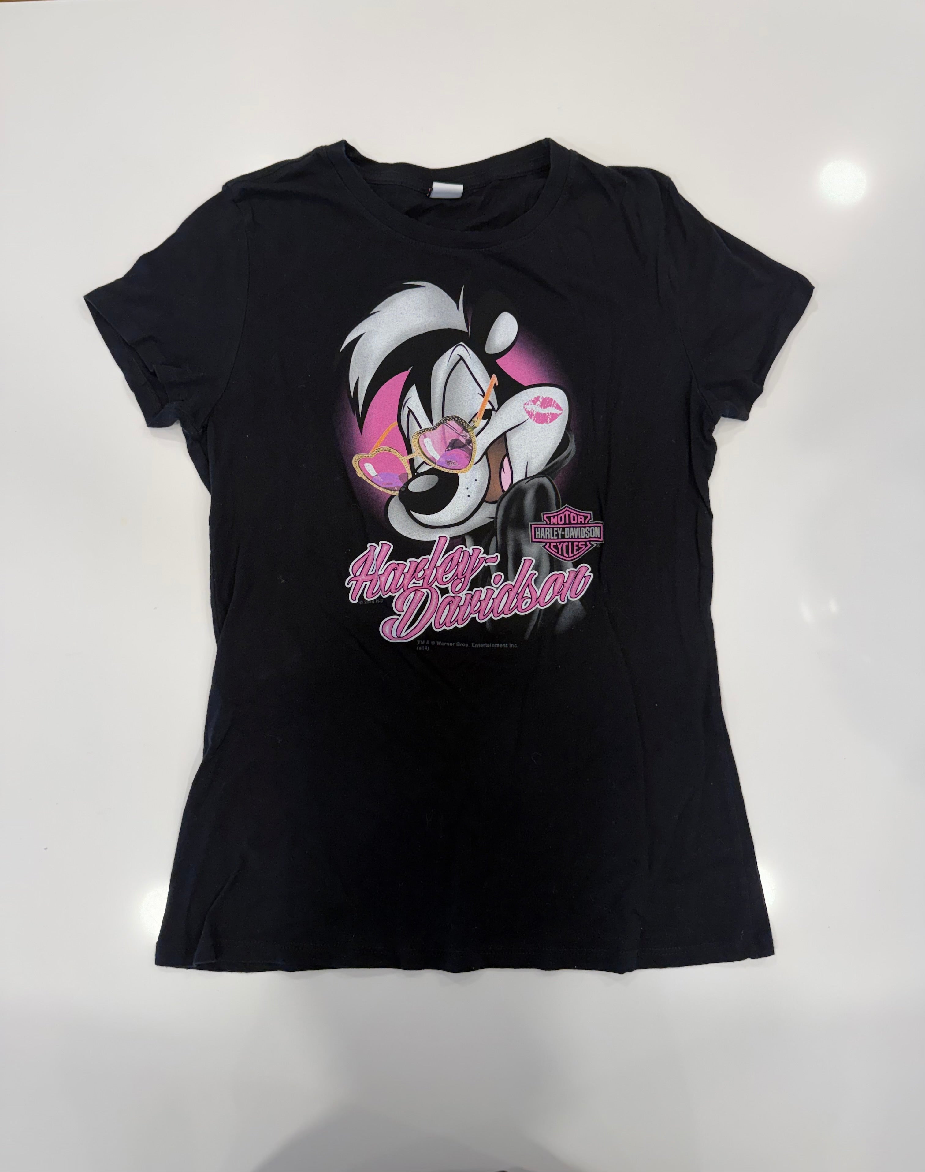 Sassy girl looney tunes tee