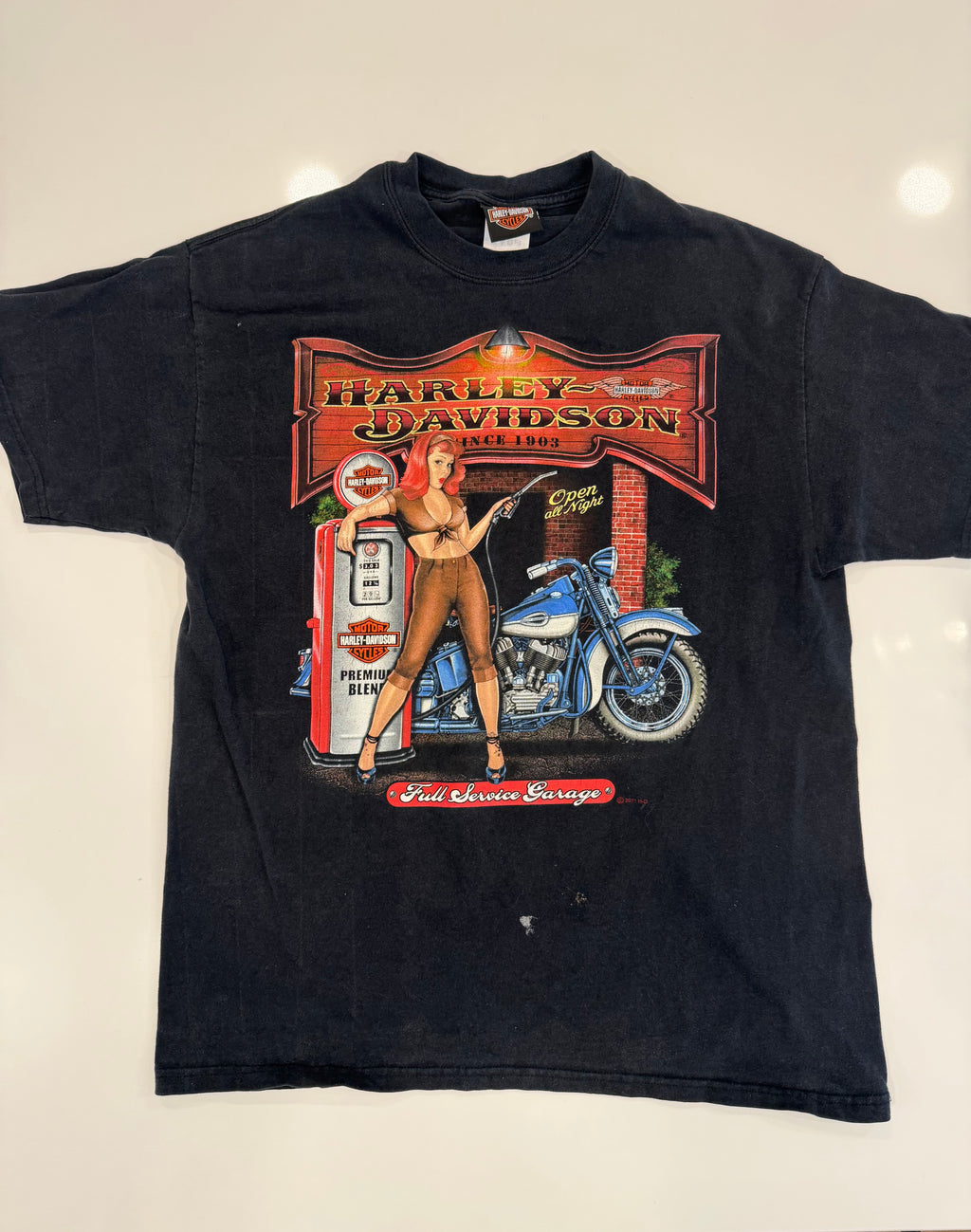 Full service garage pin-up girl tee