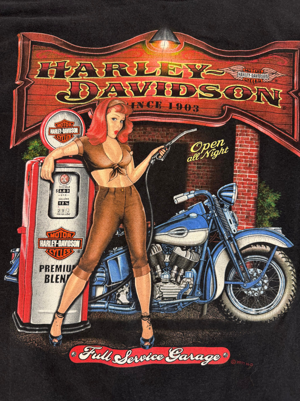 Full service garage pin-up girl tee