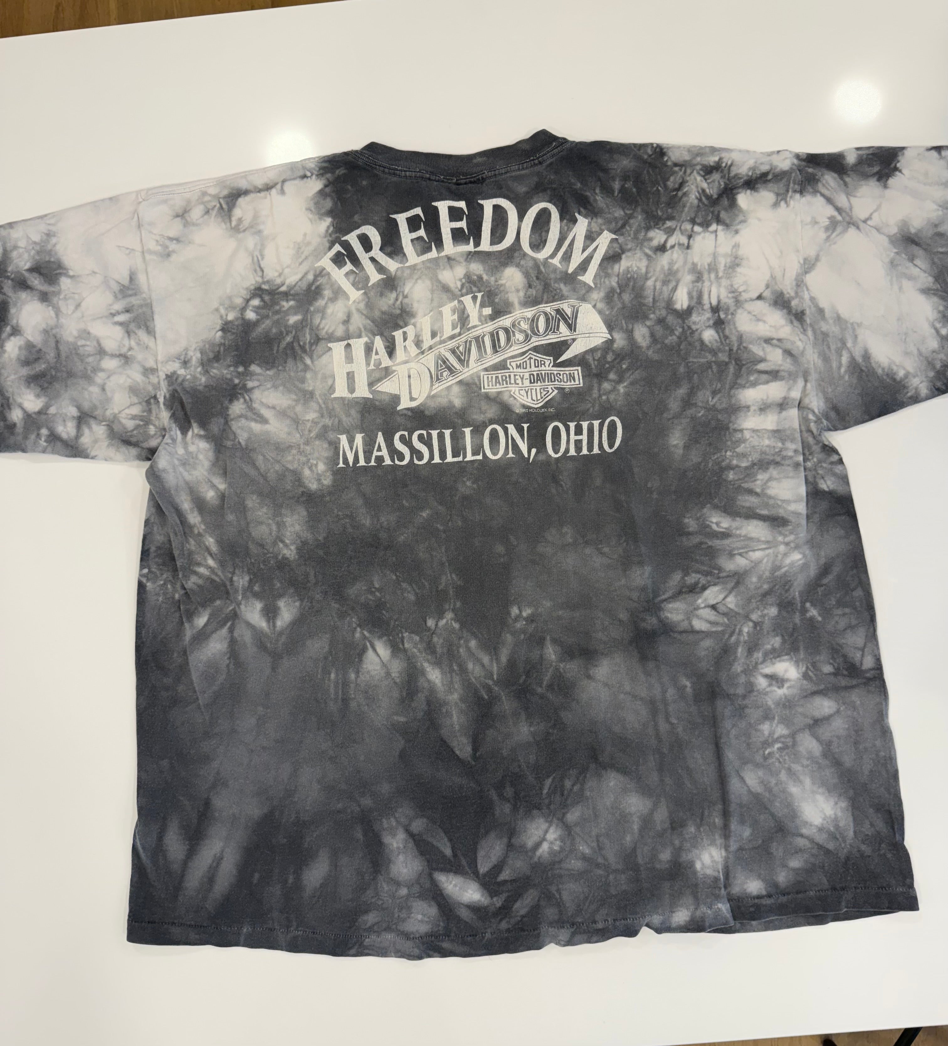 Grey and white tie dye